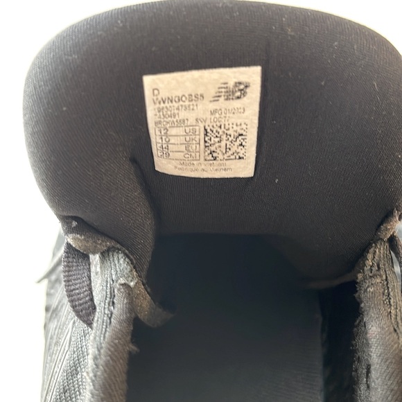 New Balance Fresh Foam More women size 12 Shoes Sneakers Black - Picture 3 of 4